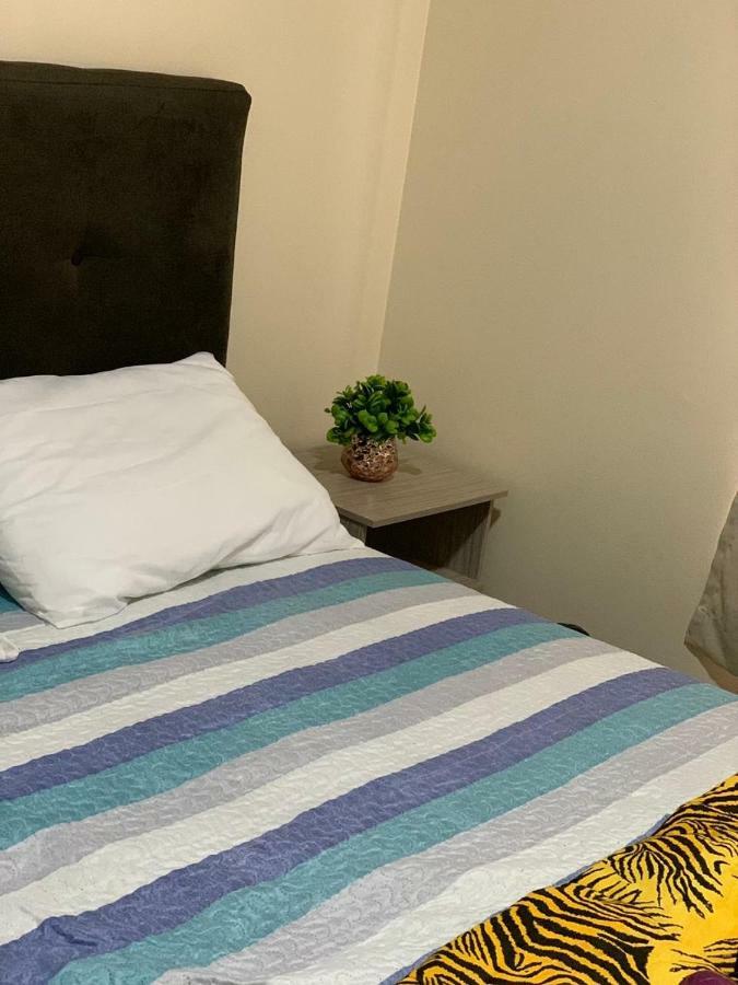 Edificio Bernardo Apartment Бомбиняс Екстериор снимка